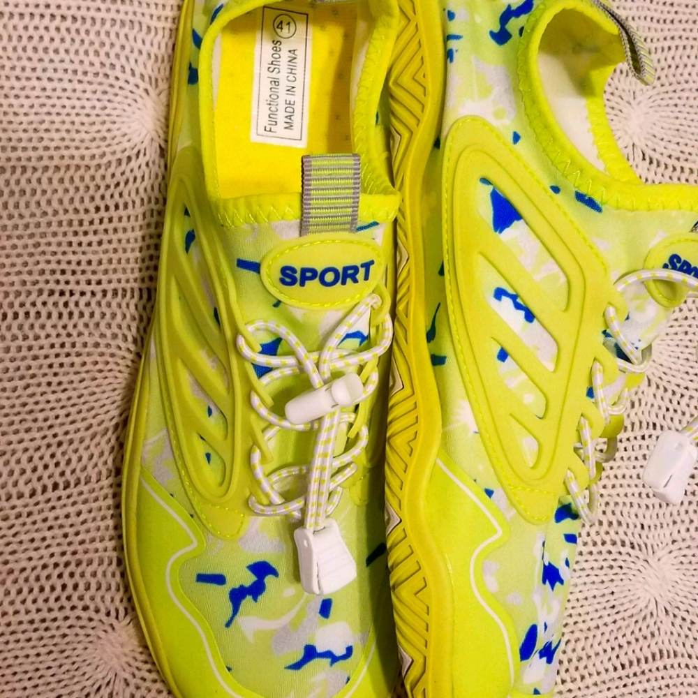 Water Shoes for Women Athletic Outdoor Size 10
